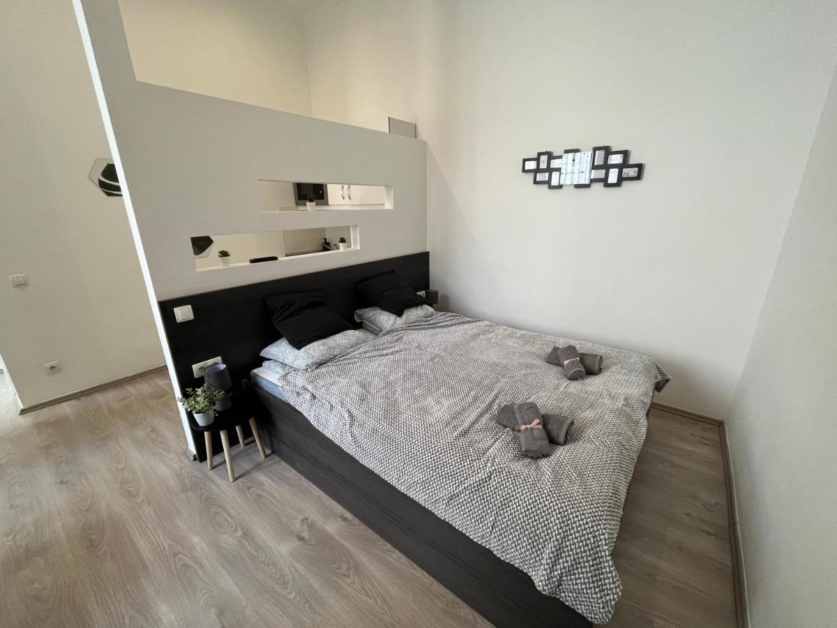 D58 Delux Apartments In The City Center Budapeste Exterior foto